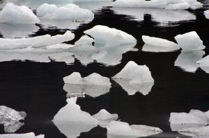 [- Mini Icebergs -] Bahia Onelli, El Calafate, Patagonia (Argentina)