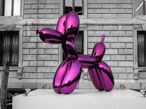 Jeff Koons´ Balloon Dog, Palazzo Grassi, Venezia (Italia)