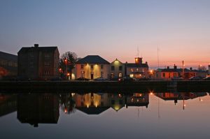 [- Espejo -] Claddagh Quay, Gaillimh/Galway (Irlanda)