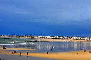 [- Reflejos de bajamar -] Rue Ste Anne, Saint Malo, Bretagne (Francia)