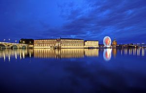 [- Azul oscuro  -] Toulouse (Francia)